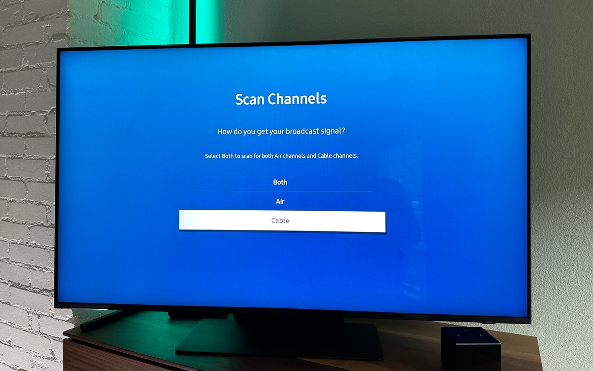 How To Get Local Channels On A Samsung TV?