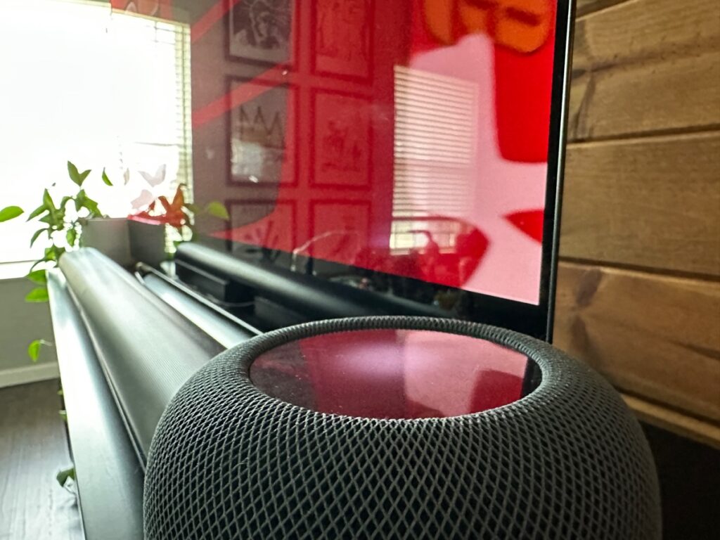 Homepod in front of TV